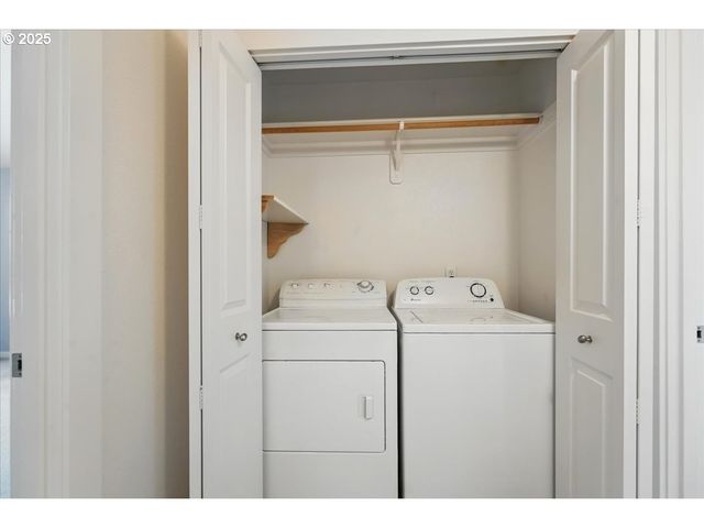 2799 Se PALMER Ct, Hillsboro, OR 97123