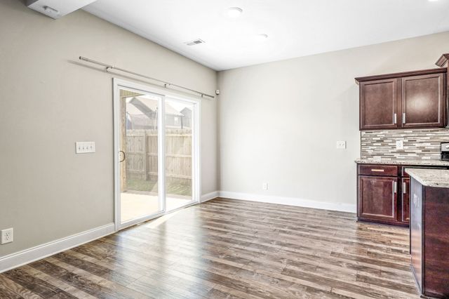 102 Eagles Pass, Clarksville, TN 37040