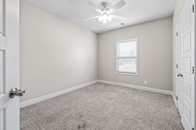 102 Eagles Pass, Clarksville, TN 37040