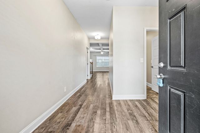 102 Eagles Pass, Clarksville, TN 37040