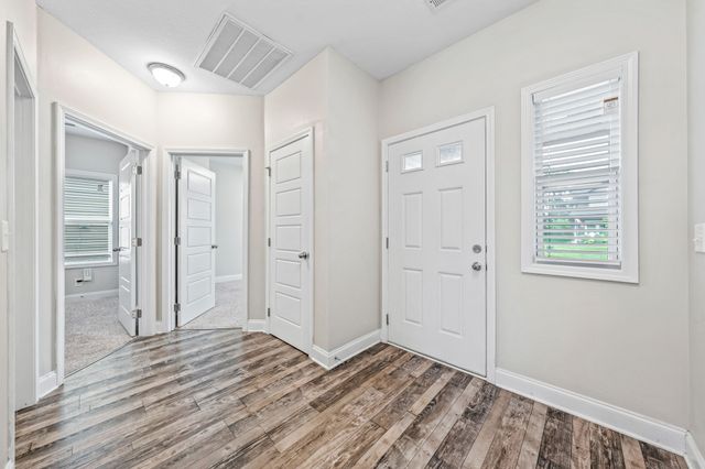 102 Eagles Pass, Clarksville, TN 37040