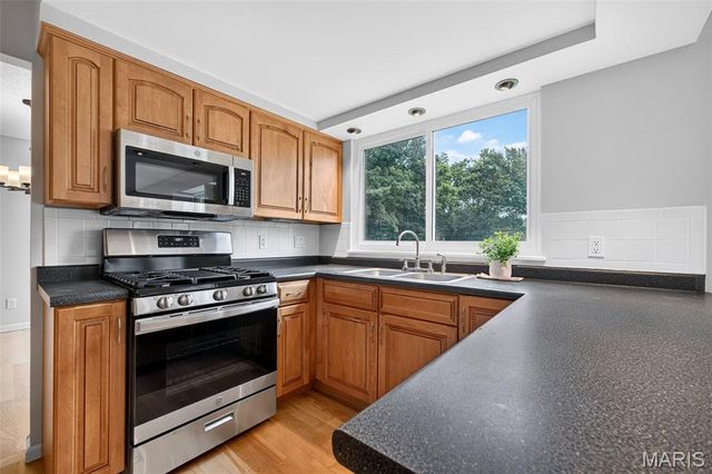 2 Southgate Court, St Charles, MO 63304