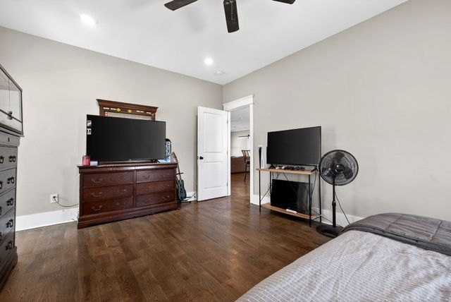 168 Smokie Ln, Woodbury, TN 37190