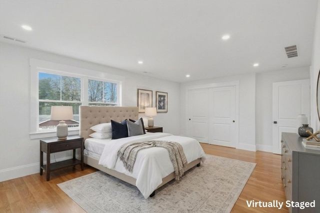 105 Stafford Road, Lowell, MA 01852