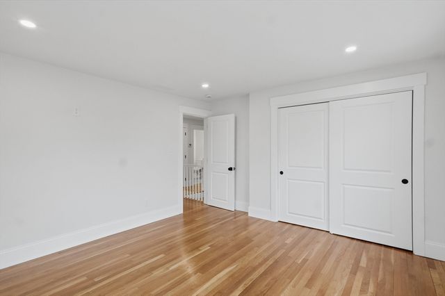 105 Stafford Road, Lowell, MA 01852