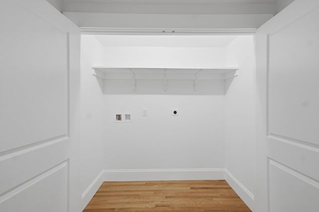 105 Stafford Road, Lowell, MA 01852