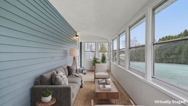 105 Stafford Road, Lowell, MA 01852