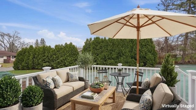 105 Stafford Road, Lowell, MA 01852