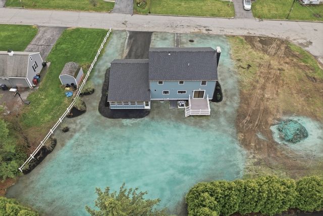 105 Stafford Road, Lowell, MA 01852