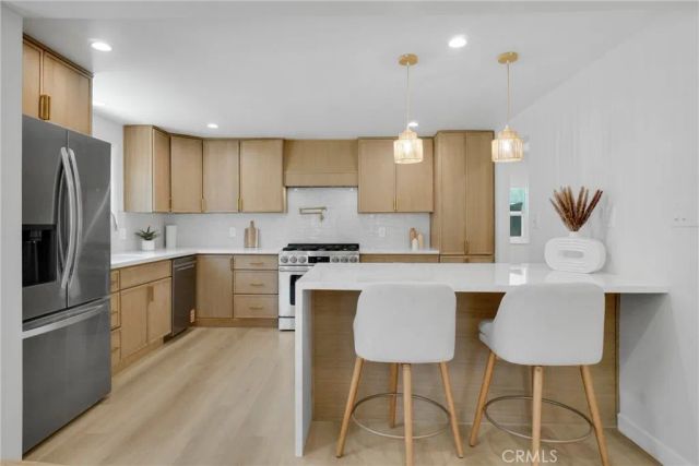 3634 Brunswick, Los Angeles, CA 90039
