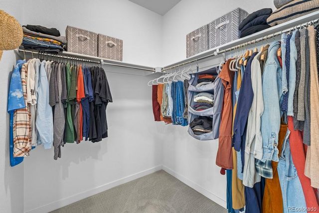 2044 S Upham Way, Lakewood, CO 80227