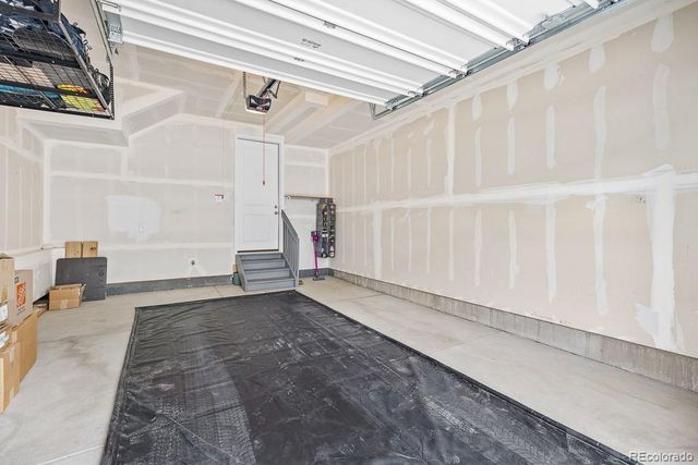 2044 S Upham Way, Lakewood, CO 80227