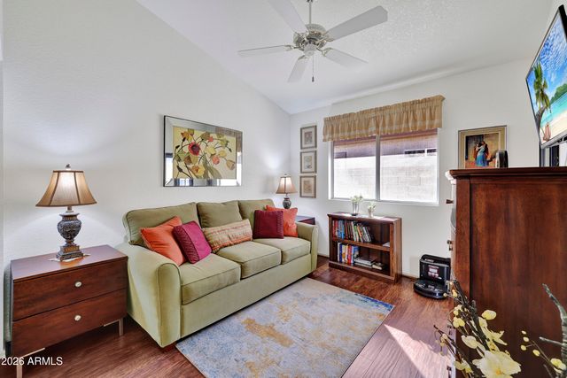 10858 W IRMA Lane, Peoria, AZ 85373