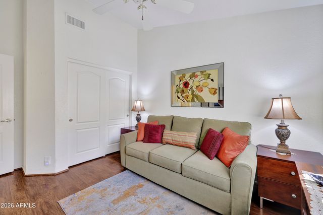 10858 W IRMA Lane, Peoria, AZ 85373