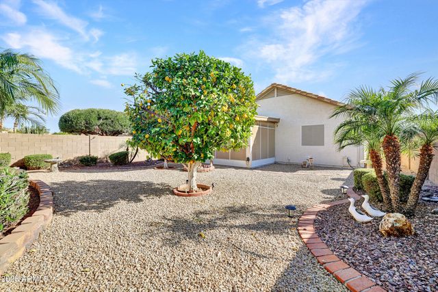 10858 W IRMA Lane, Peoria, AZ 85373