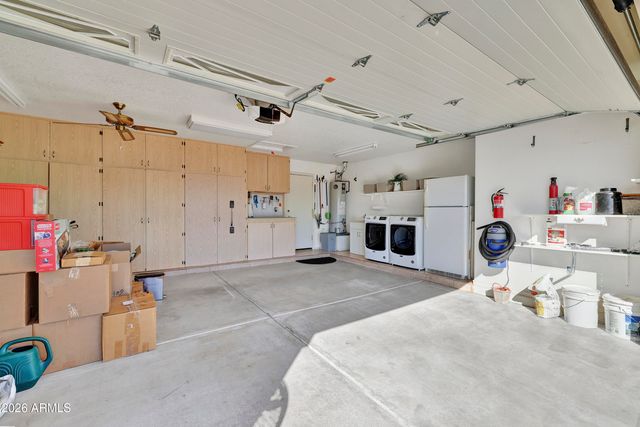 10858 W IRMA Lane, Peoria, AZ 85373