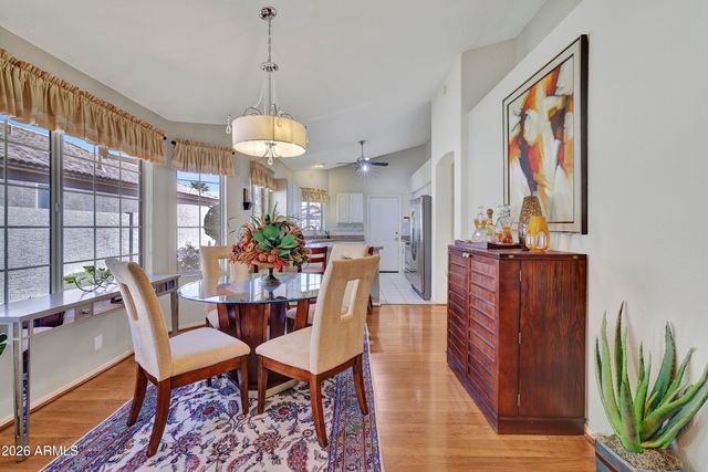 10858 W IRMA Lane, Peoria, AZ 85373