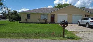 17415 Fir Road Road, Alvin, TX 77511