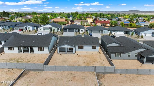 7555 E Louie Lane, Prescott Valley, AZ 86315