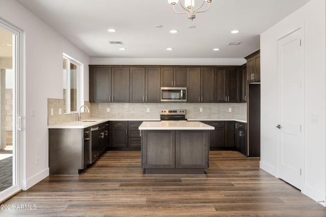 7555 E Louie Lane, Prescott Valley, AZ 86315