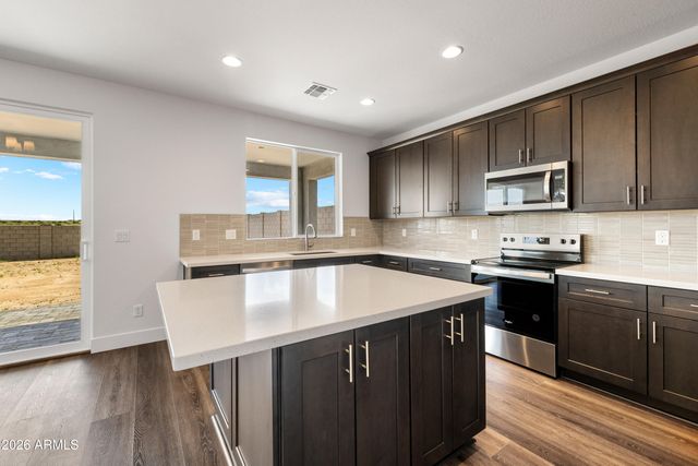 7555 E Louie Lane, Prescott Valley, AZ 86315