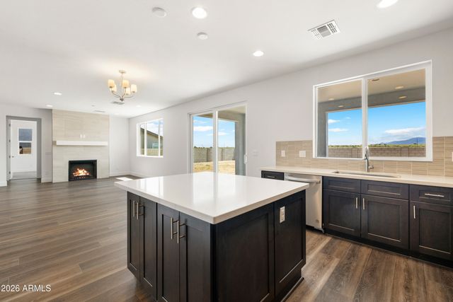 7555 E Louie Lane, Prescott Valley, AZ 86315