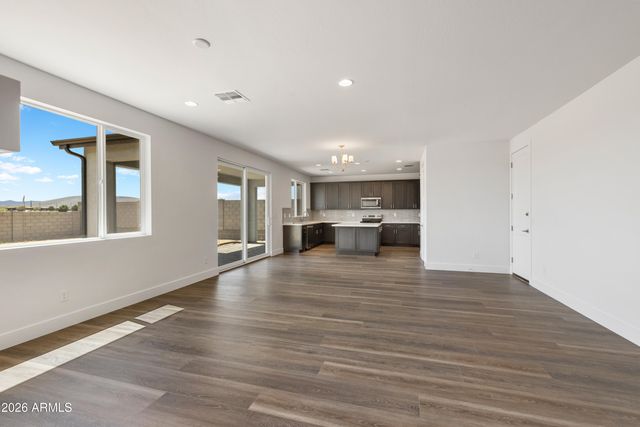 7555 E Louie Lane, Prescott Valley, AZ 86315