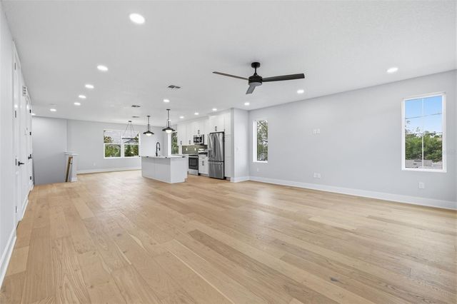 4208 W CARMEN STREET D, Tampa, FL 33609