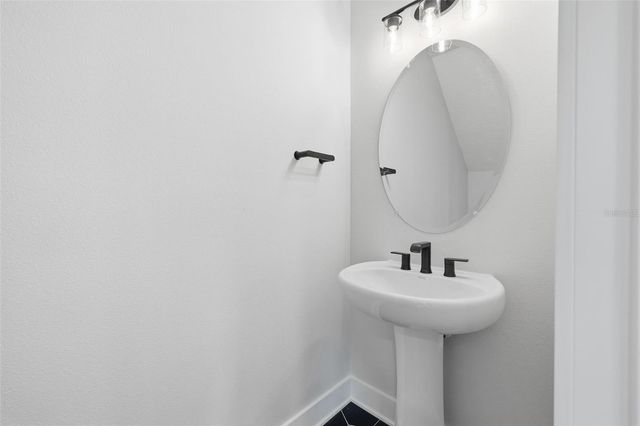 4208 W CARMEN STREET D, Tampa, FL 33609