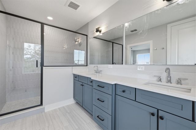 4208 W CARMEN STREET D, Tampa, FL 33609