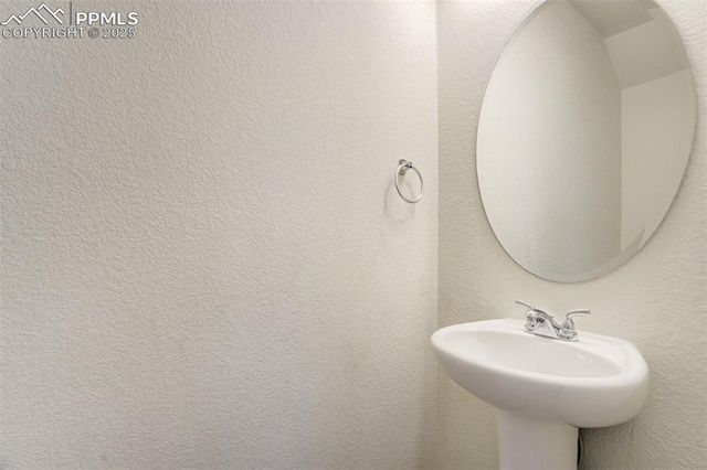 6087 Magma Heights, Colorado Springs, CO 80924