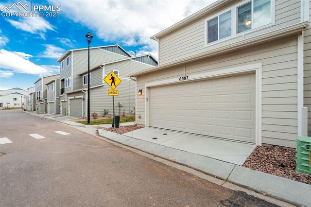 6087 Magma Heights, Colorado Springs, CO 80924