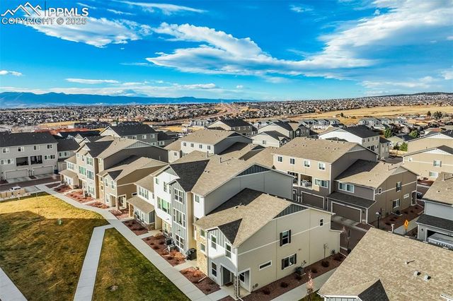 6087 Magma Heights, Colorado Springs, CO 80924