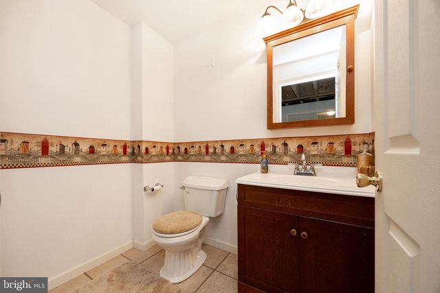 12 SAJER RD, Pottsville, PA 17901