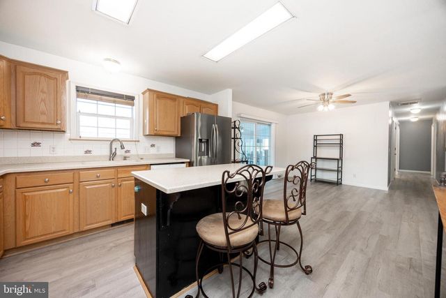 12 SAJER RD, Pottsville, PA 17901