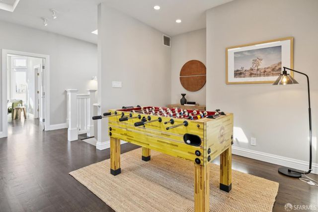 3343 Pierce Street, San Francisco, CA 94123