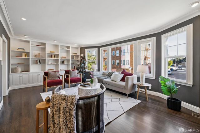 3343 Pierce Street, San Francisco, CA 94123