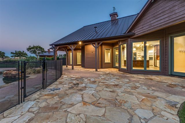 1023 Gene Perry Court, Bartonville, TX 76226