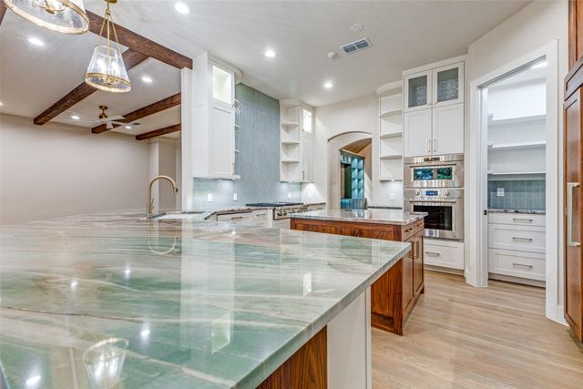 1023 Gene Perry Court, Bartonville, TX 76226