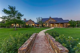 1023 Gene Perry Court, Bartonville, TX 76226