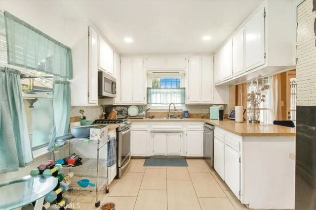 6855 Butler Ave, Long Beach, CA 90805