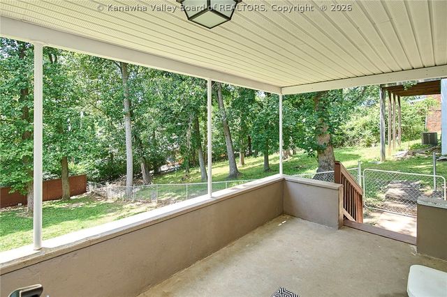106 Sheridan Circle, Charleston, WV 25314