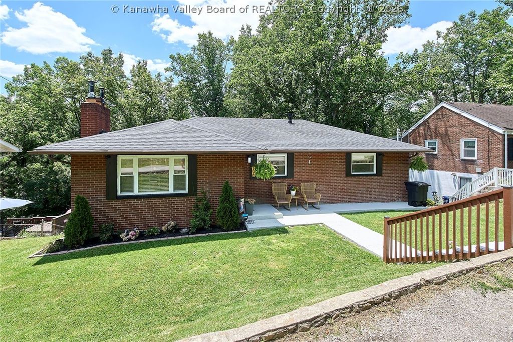 106 Sheridan Circle, Charleston, WV 25314