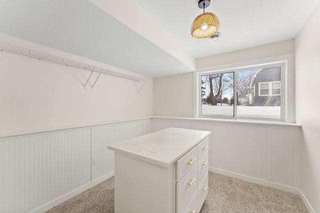 2524 131st Avenue NW, Coon Rapids, MN 55448