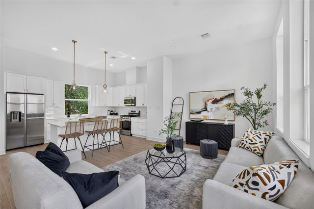 835 Rachel Street B, Houston, TX 77091