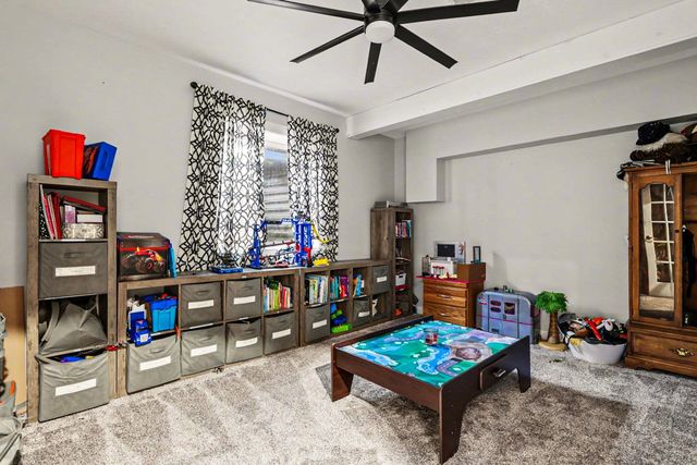 69739 Roy Drive, Edwardsburg, MI 49112