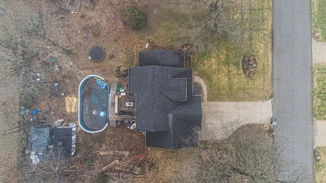 69739 Roy Drive, Edwardsburg, MI 49112