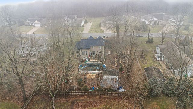 69739 Roy Drive, Edwardsburg, MI 49112