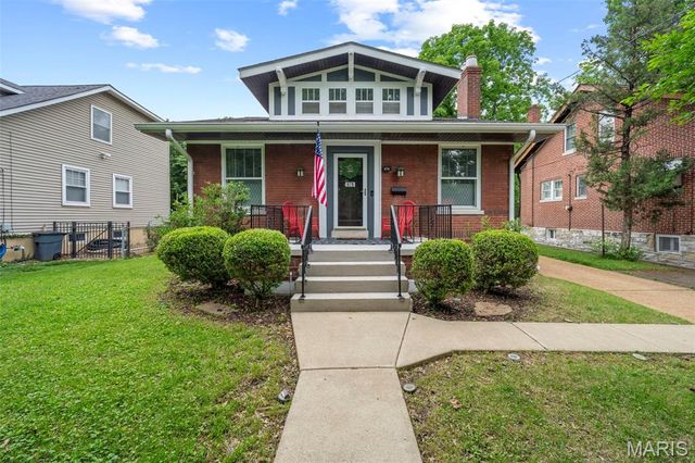 879 Greeley Avenue, St Louis, MO 63119