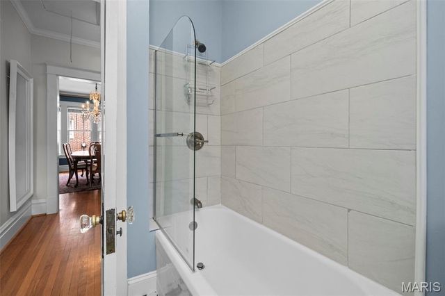 879 Greeley Avenue, St Louis, MO 63119
